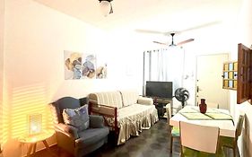 Apartamento 412B com varanda e vista
